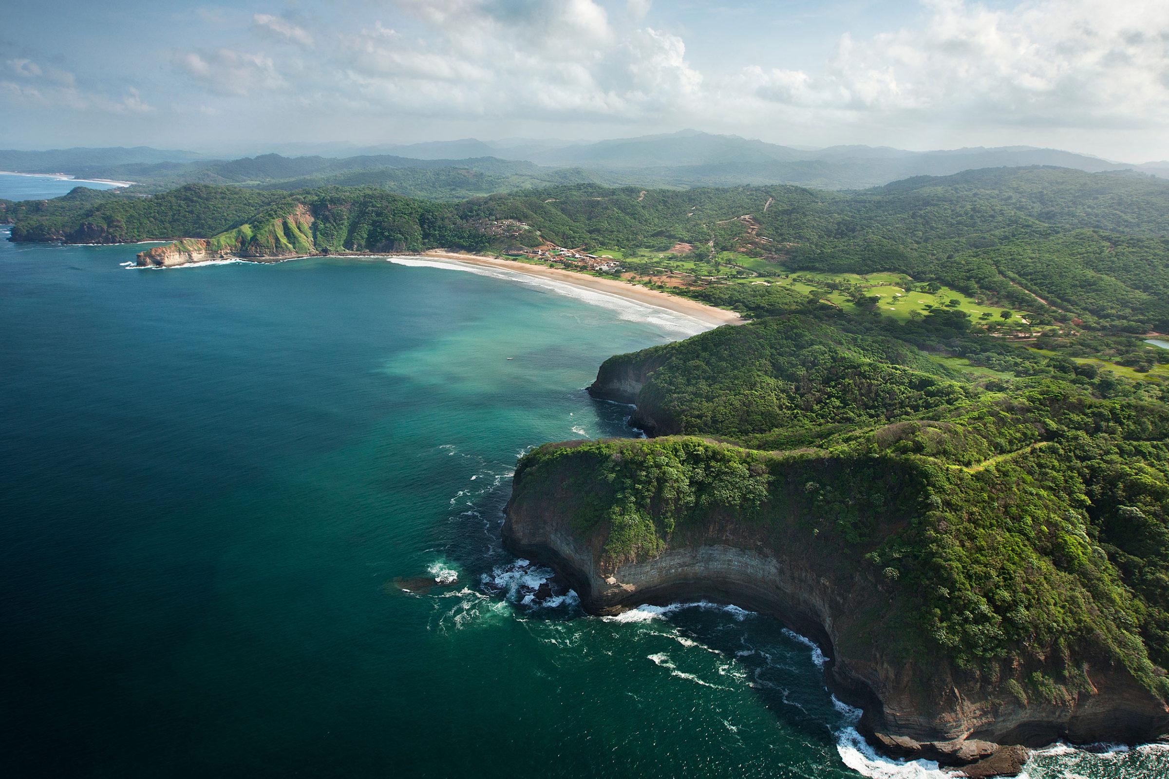 playa manzanillo nicaragua  x