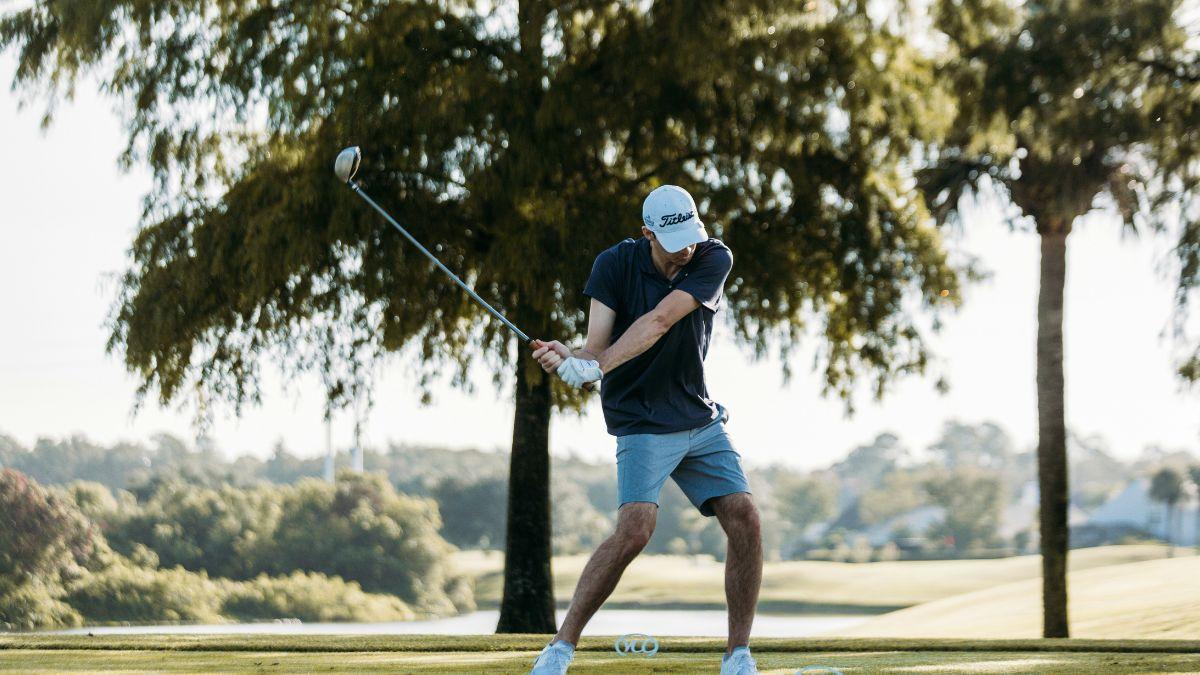Image of a man playing golf.