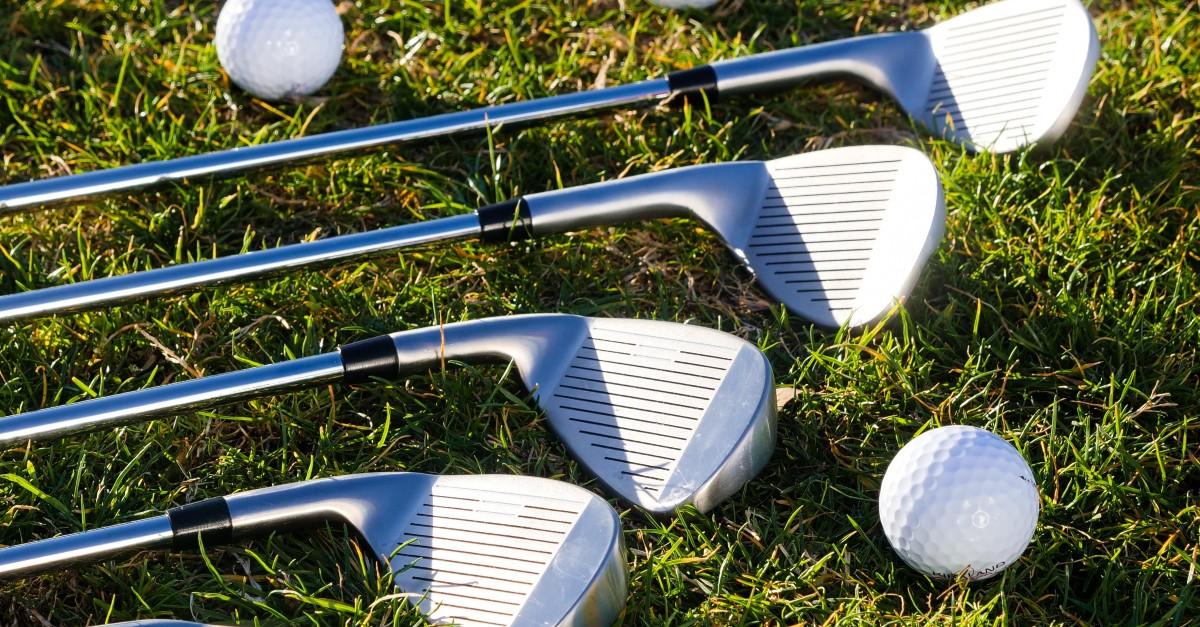 Mizuno deals golf employment