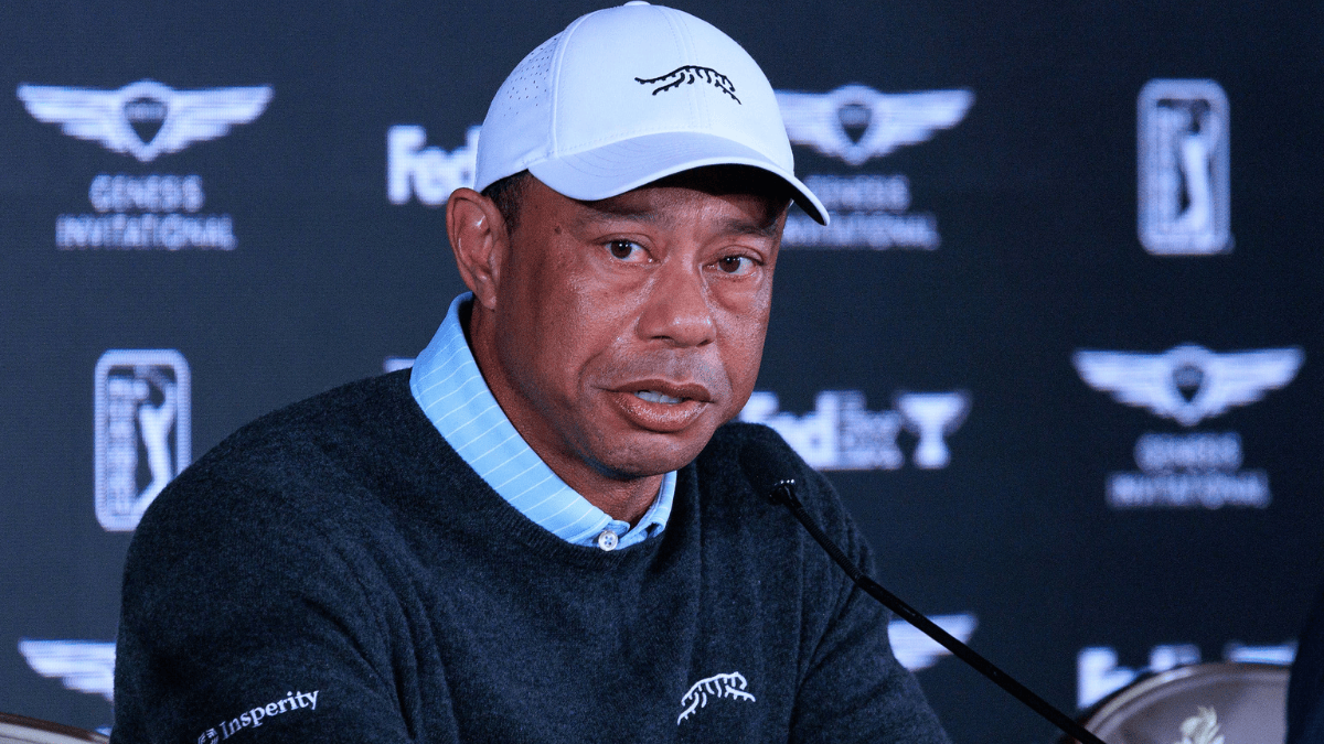 Image of Tiger Woods is still out of the golf major.