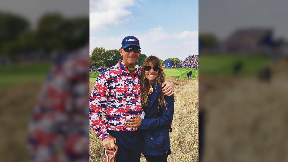 image of Tom Lehman called for LIV Golf players to rebuild their place after a PGA Tour comeback.
