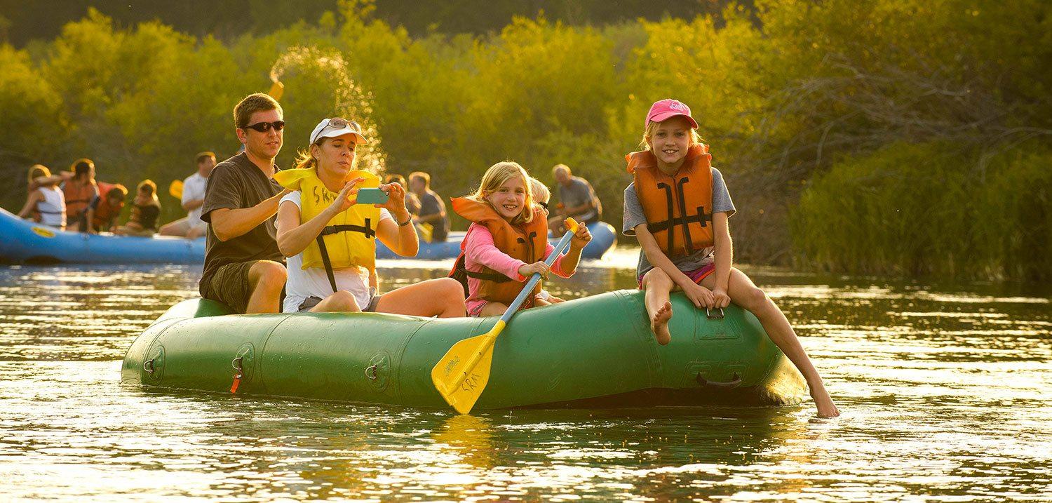 family fun float